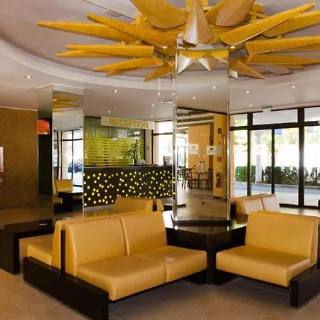 شقة Royal Sun Complex ساني بيتش