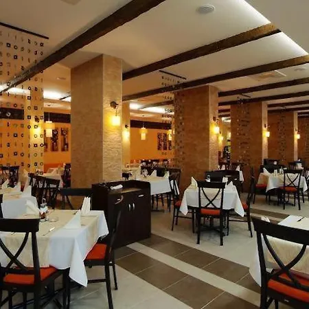 Royal Sun Complex * Napospart