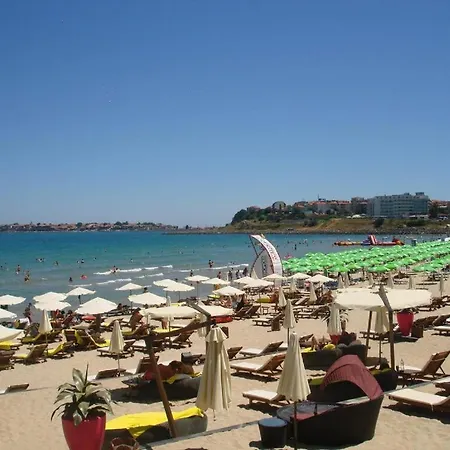 Royal Sun Complex Apartman *