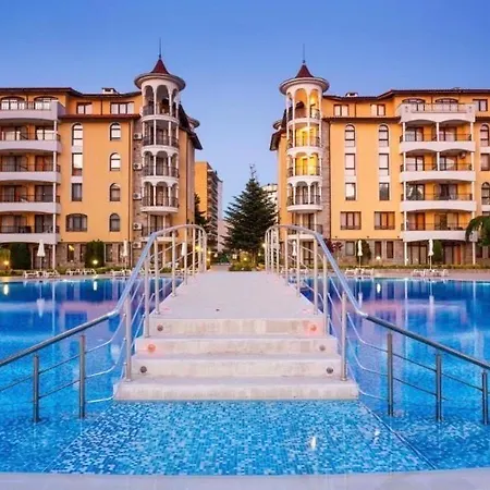 Royal Sun Complex דירה *