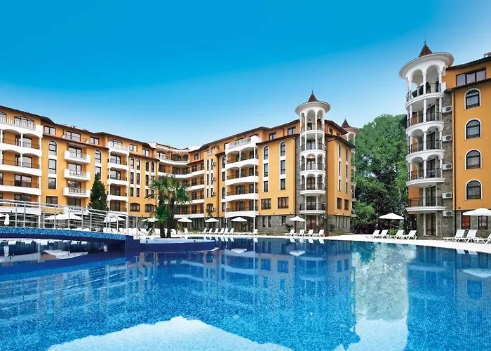 Royal Sun Complex Апартамент *