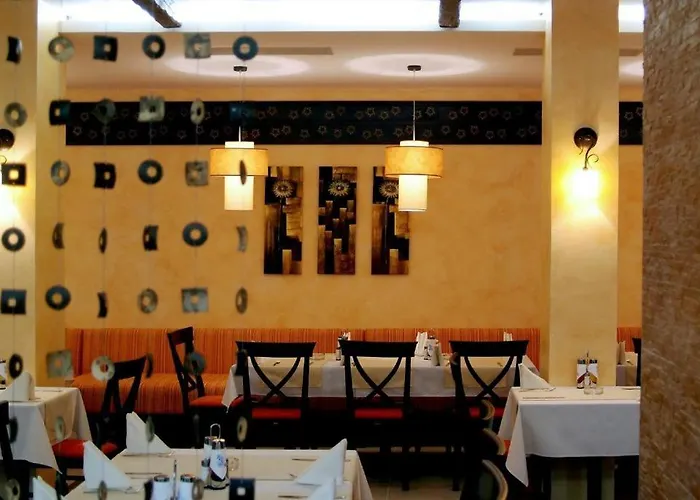 Royal Sun Complex Апартамент *